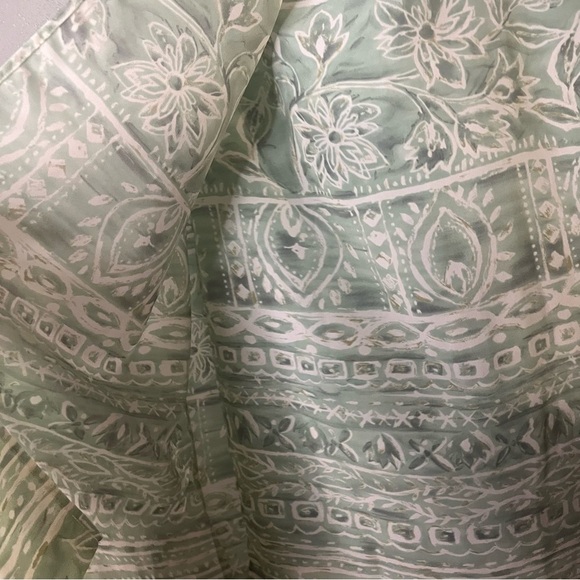 Vintage 90s Express Marque Deposse Womans Lg Wrap around skirt green and white - Picture 2 of 9